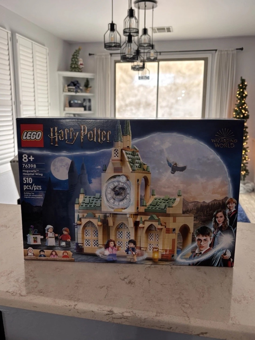 NIB LEGO Hogwarts™ Hospital Wing (76398) Sealed